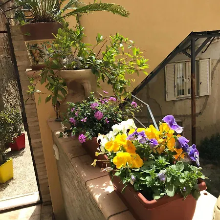 L'elegante Dependance Del Barone