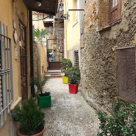 L’elegante Dépendance Del Barone Francesco Sala Agrigento